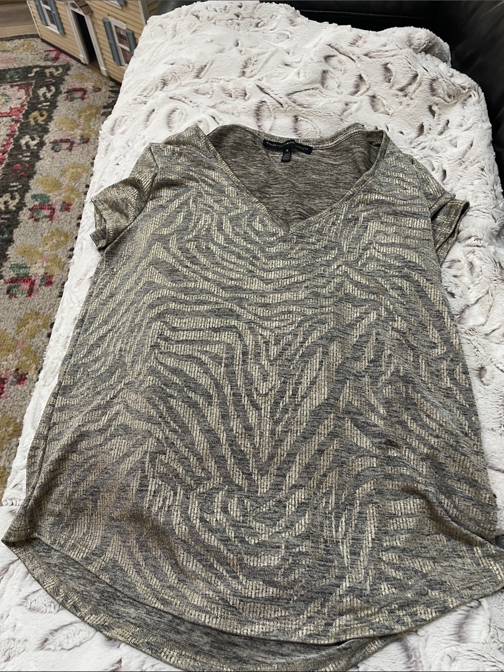 White House Black Market Metallic Zebra V-Neck Short Sleeve Top